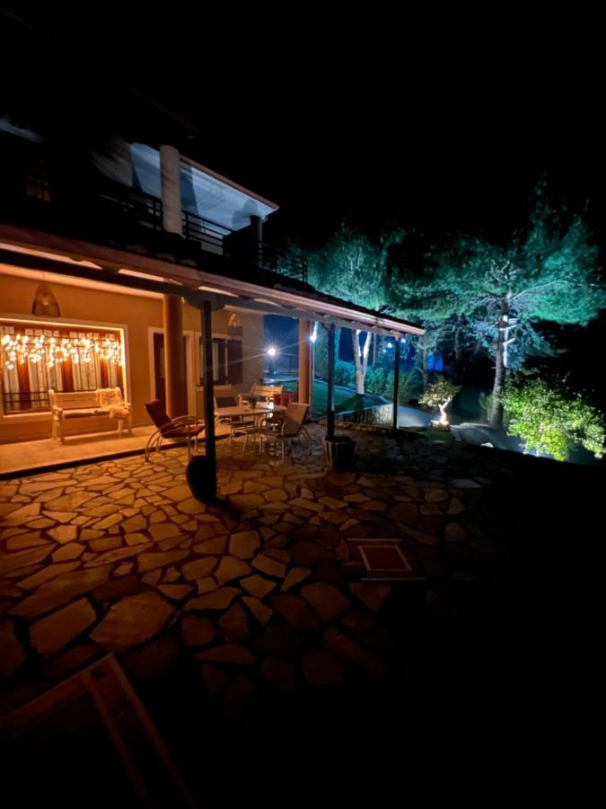 House In The Woods Apartment Karditsa Luaran gambar