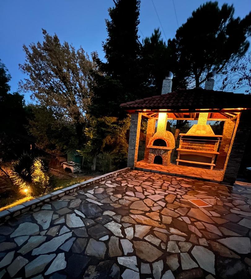House In The Woods Apartment Karditsa Luaran gambar