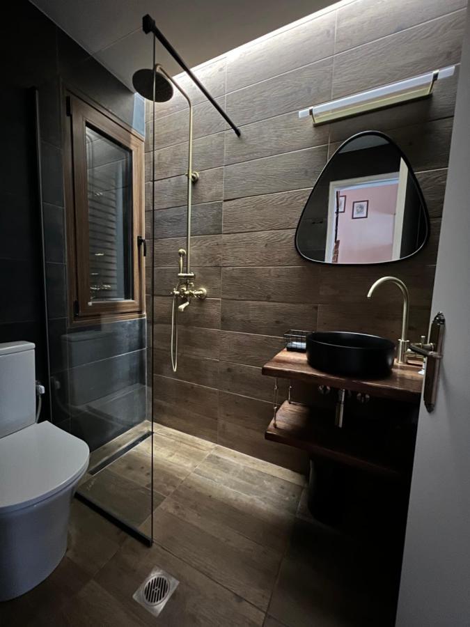 House In The Woods Apartment Karditsa Luaran gambar